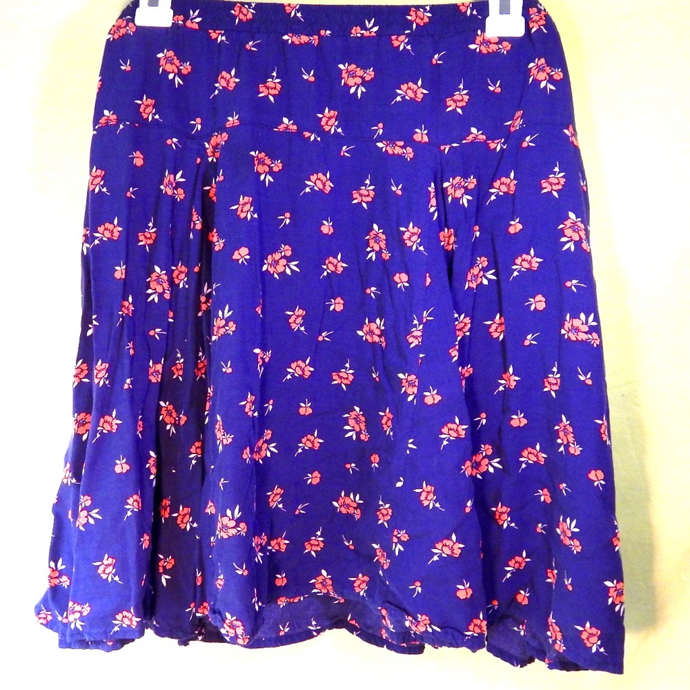 Old Navy flower circle skirt